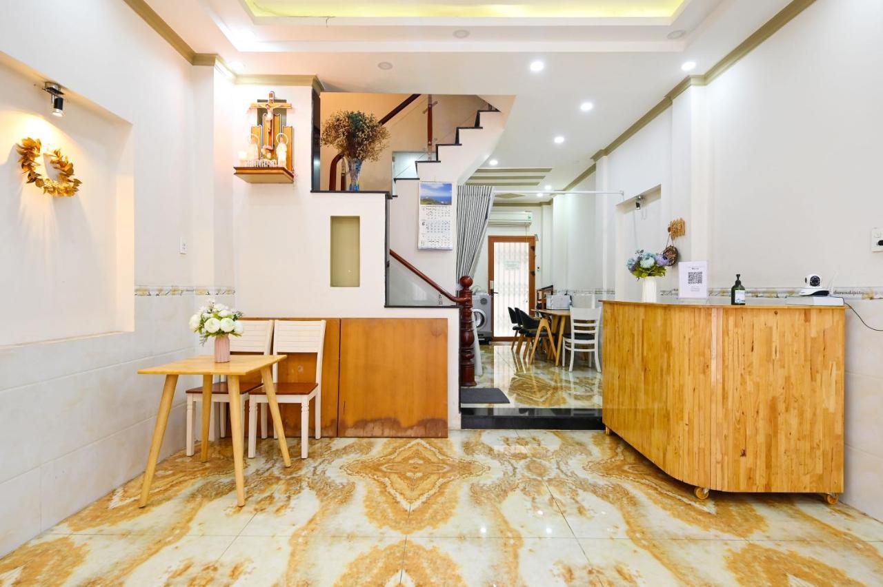 Ferienwohnung Huyen House Ho-Chi-Minh-Stadt Exterior foto